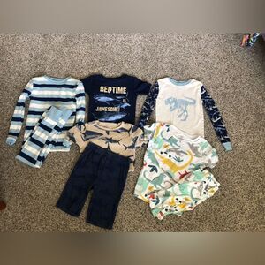 Boy’s Pajama Set Lot Sharks Dinosaurs Stripes Shorts Pants Tops 8 B2G2 FREE